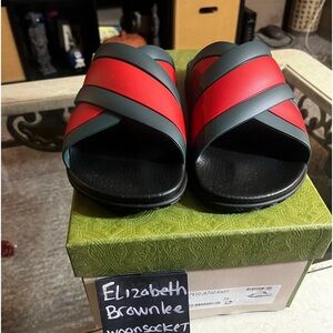 Gucci women’s web slide sandal green red size 39 brand new box and dust covers